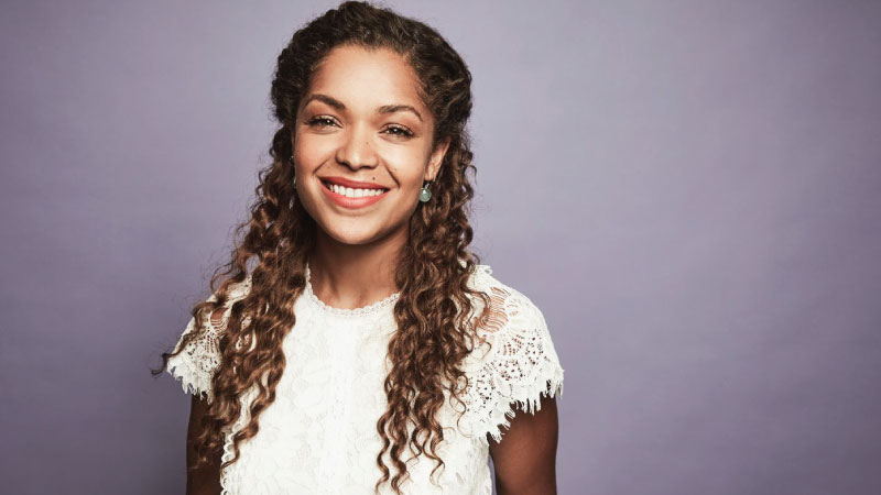 Antonia Thomas Languages