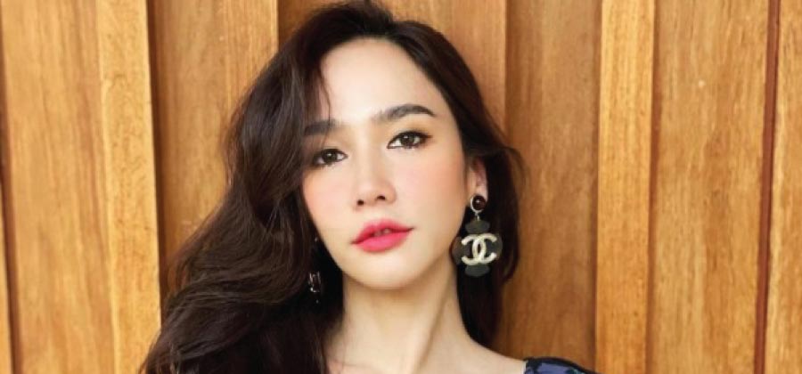 Aum patcharapa chaichua rich actress
