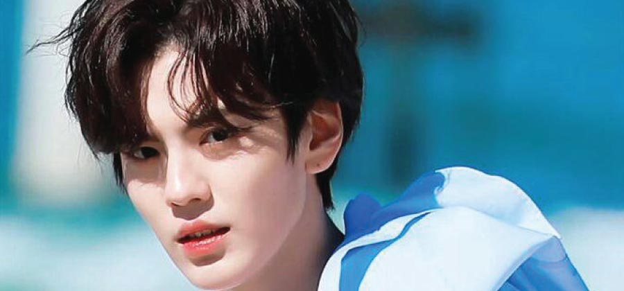 Bi Wenjun speak languages
