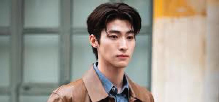 Blue Pongtiwat Tangwancharoen speak languages