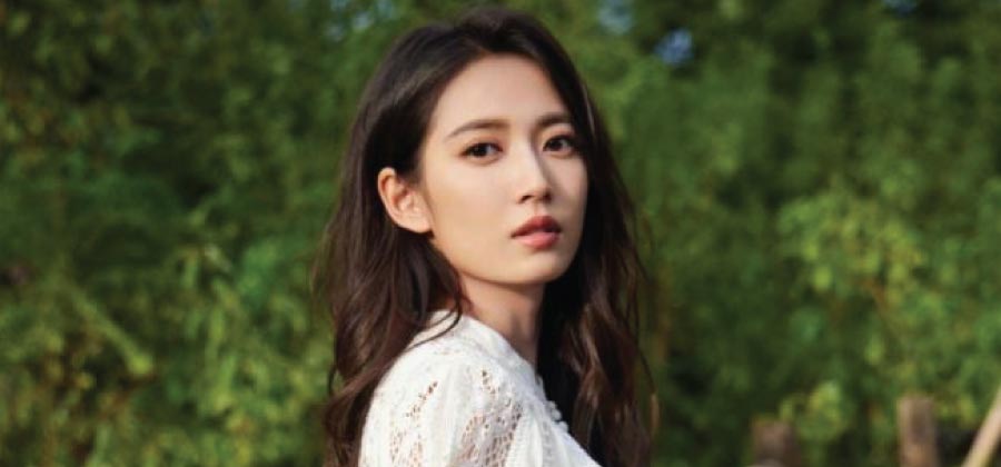 Chen Yuqi speak languages fluently