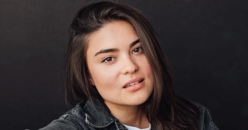 Devery Jacobs speak languages fluently