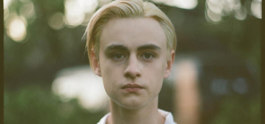 Jaeden Martell speak languages fluently