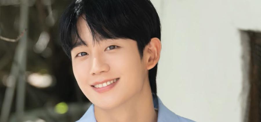 Jung Hae In speak languages