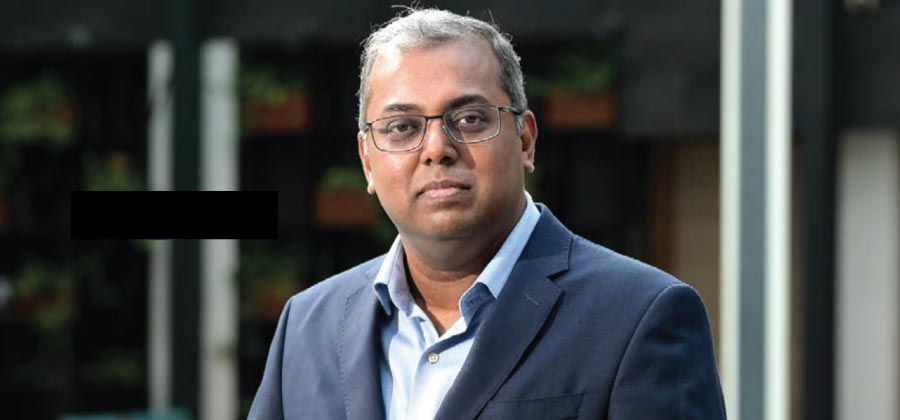 Karthikeyan Krishnaswamy speak languages fluently
