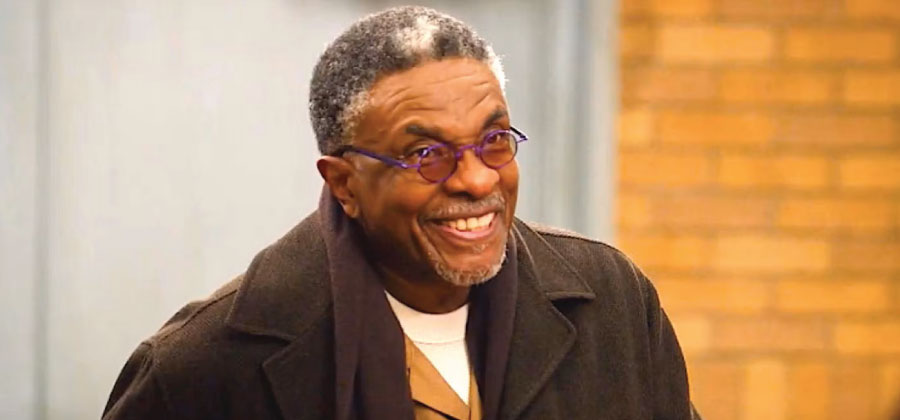 Keith David speak languages fluently