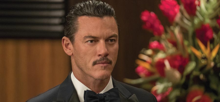 Luke Evans speak languages