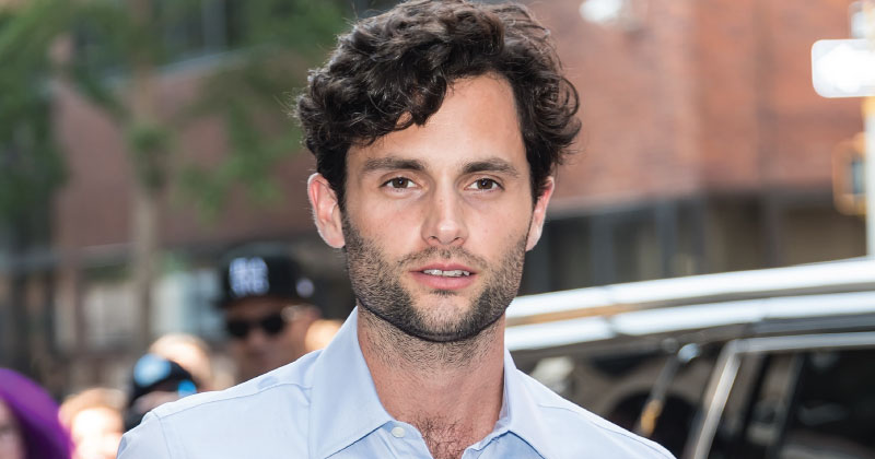 Penn Badgley speak languages fluently