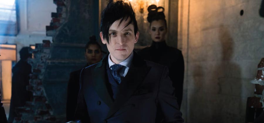 Robin Lord Taylor speak languages