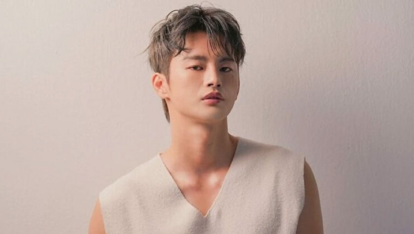 Seo In Guk speak langauges fluently