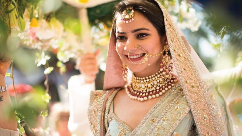 indian bridal lehenga designers