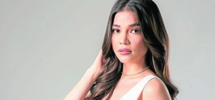 rhian ramos speak languages