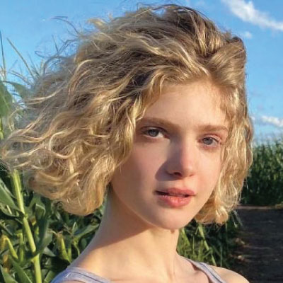 Elena Kampouris
