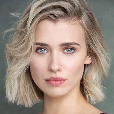 Genevieve DeGraves