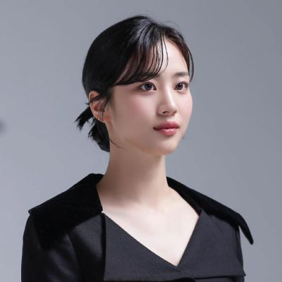 Hong Hwa Yeon