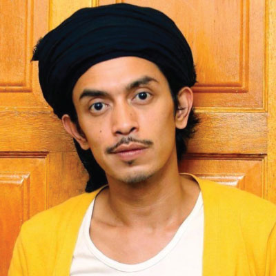 Iqram Dinzly