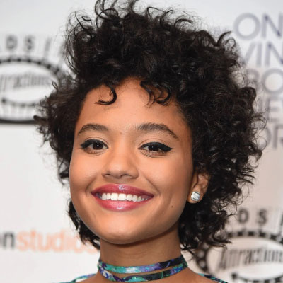 Kiersey Clemons