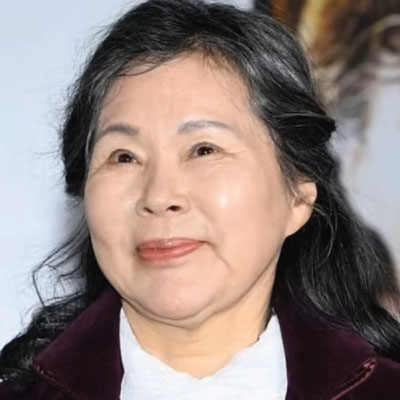 Lee Joo Shil