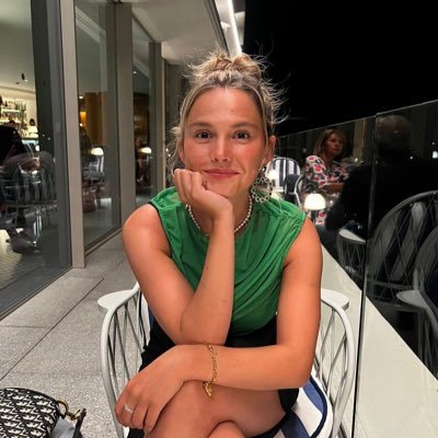Lizzie Davidson