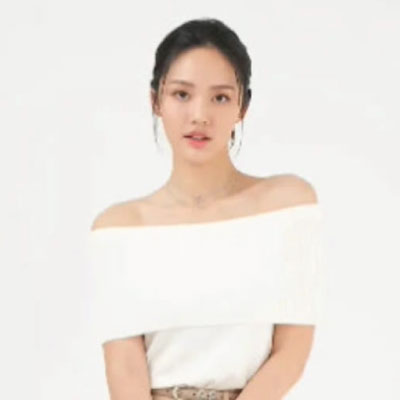 Lookmhee Punyapat Wangpongsathaporn