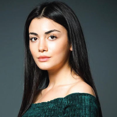 Ozge Yagiz