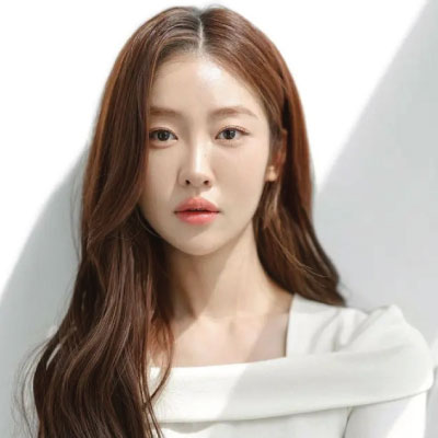 Song Ji Woo
