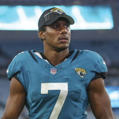 Zay Jones