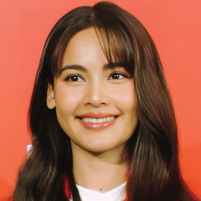 Urassaya Sperbund